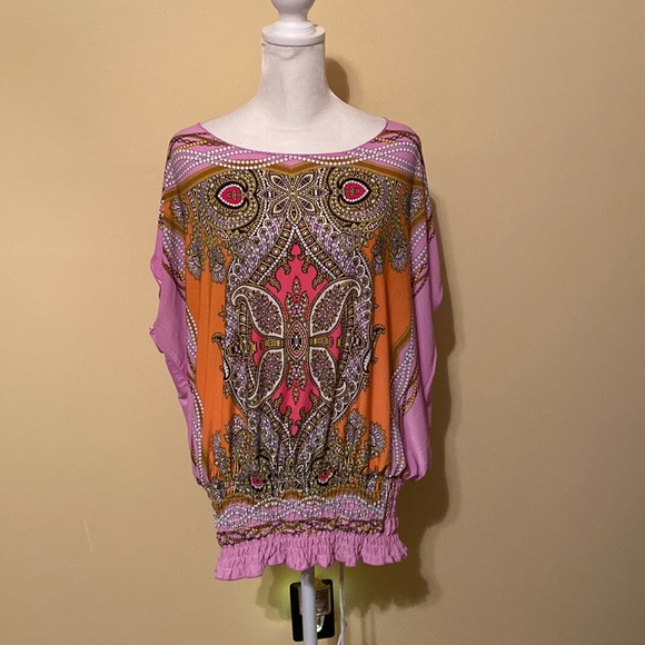 Isabella Rodriguez Tops - Isabella Rodriguez top